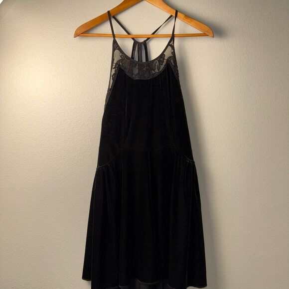 Free People Nightshade Dress M Black Velvet Lace Strappy Fit & Flare Whimsigoth - Picture 8 of 16